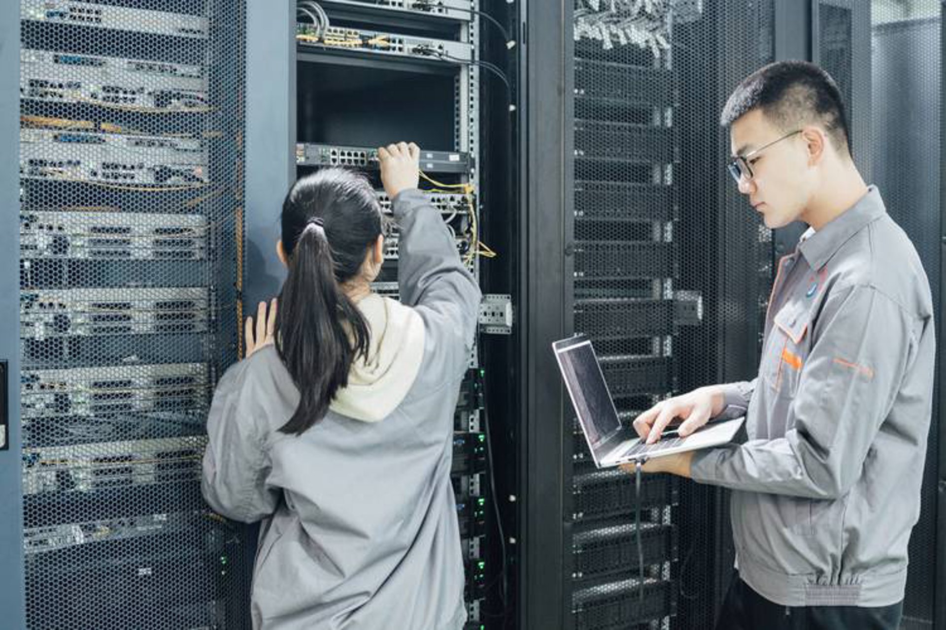 泽泰信息